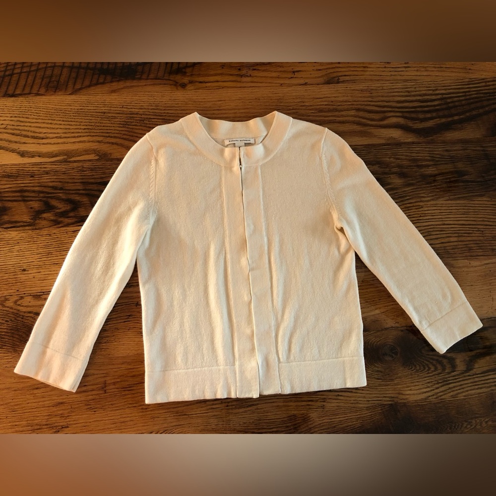 Banana Republic Wool/Cotton Sweater-XS-Covered Hook and Eye Closures--3/4 Sleeve
